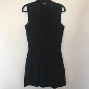 LBD Black V-Neck Sleeveless Dress with POCKETS!